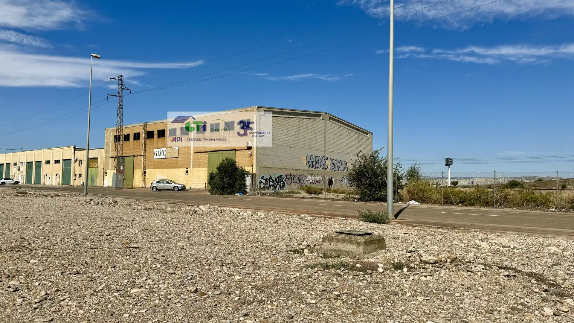 Fabrikhallen zum Verkauf in Los Leones , Sector 17 Polígono 1, Pinseque