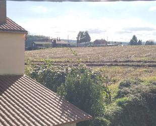 House or chalet to rent in Frades  with Heating