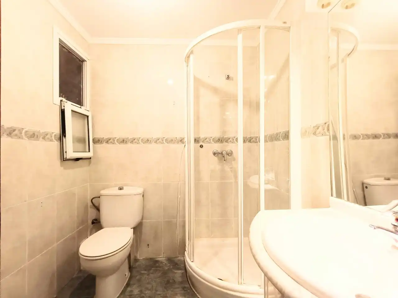 Baño de Piso en venta en Madrid con Aire acondicionado, Terraza y Horno