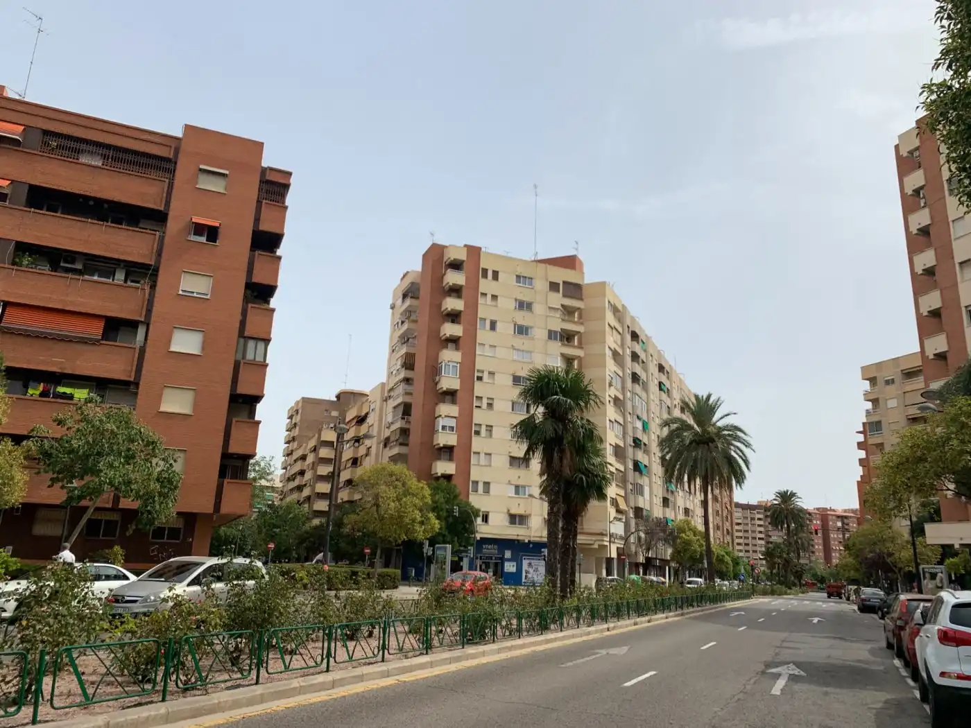 Vista exterior de Pis de lloguer en Valencia amb Jardí privat, Moblat i Balcó