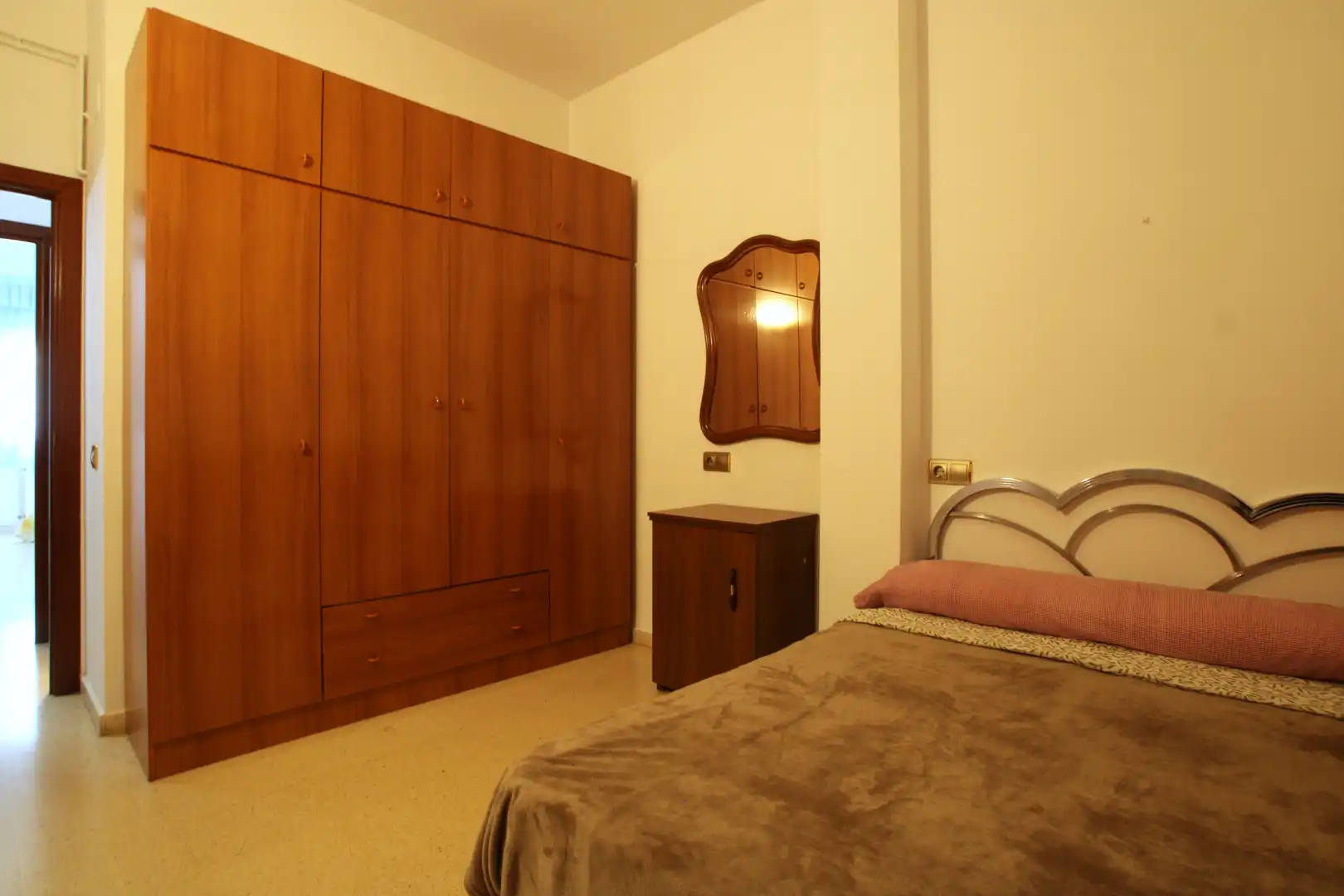 Schlafzimmer von Erdgeschoss zum Verkauf in Argentona mit Heizung und Möbliert