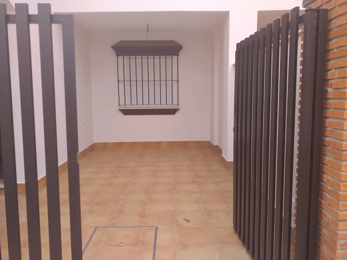 Reihenhaus mit Garten zur Miete in Calle Tocina