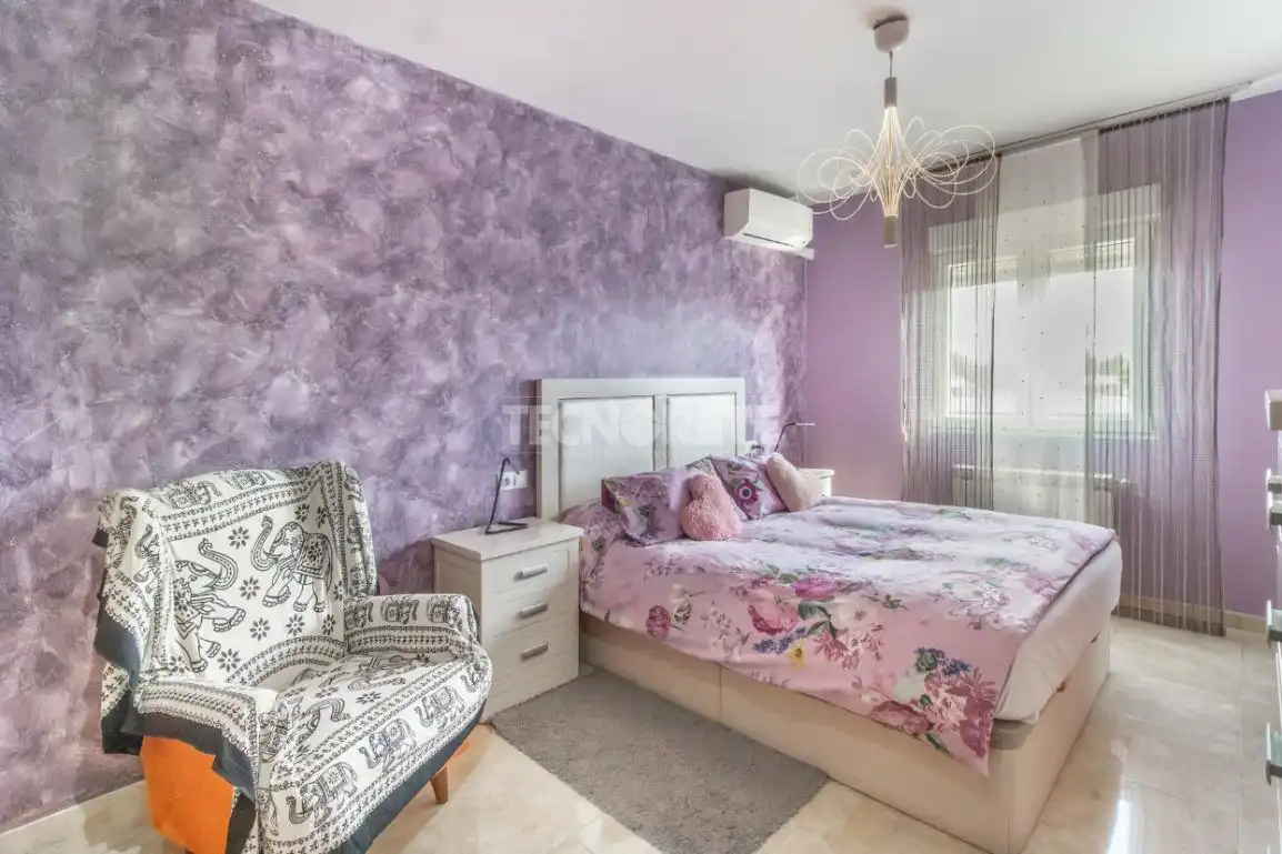 Bedroom of Flat for sale in Toledo  with Heating