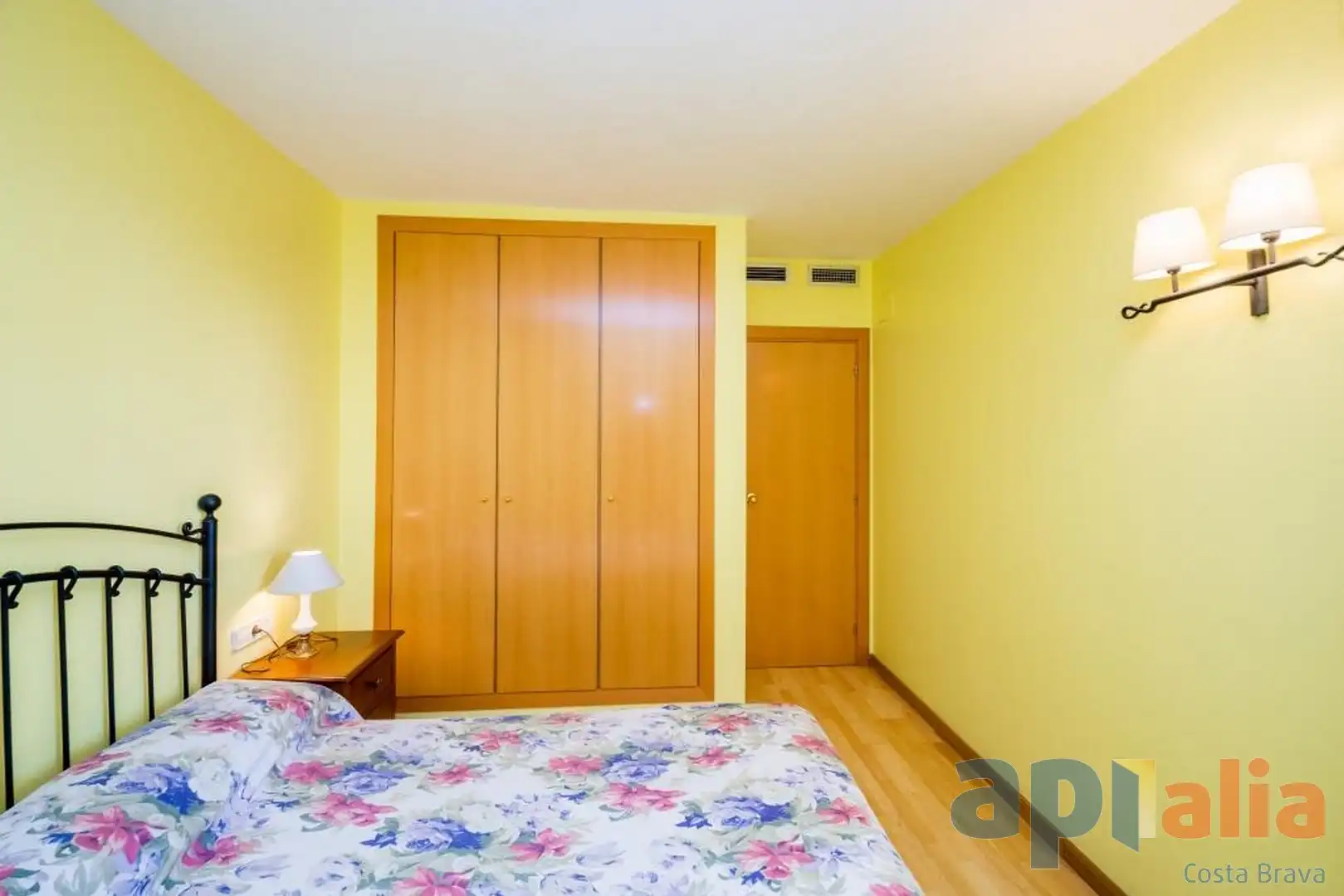 Bedroom of Ground floor for sale in Castell d'Aro, Platja d'Aro i s'Agaró  with Heating, Private garden and Storage room