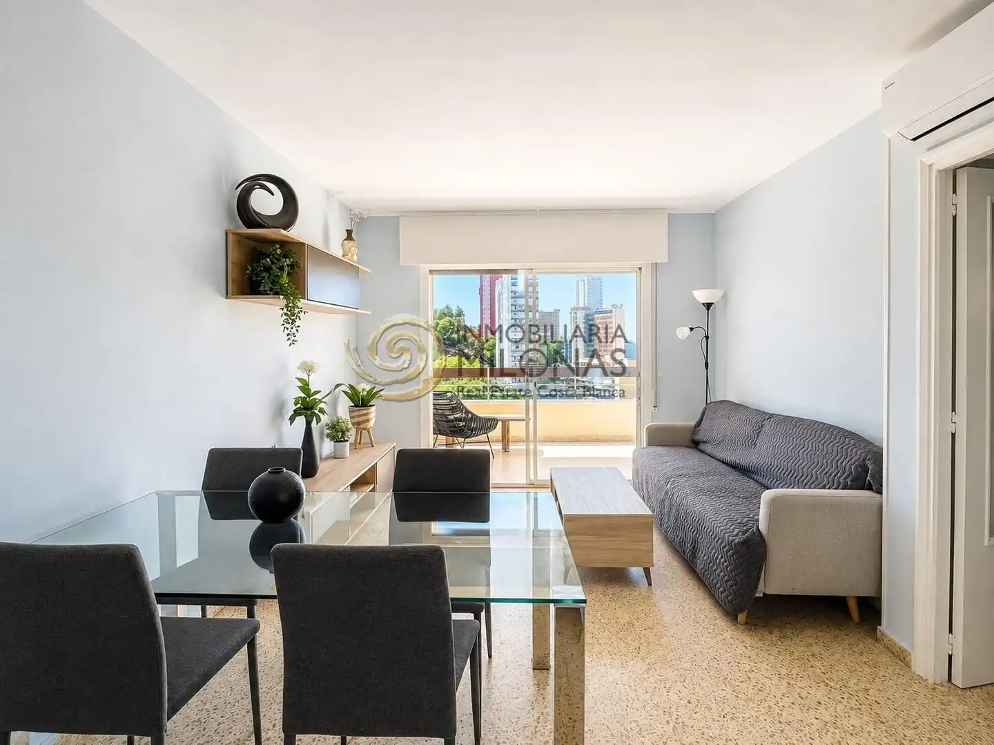 Wohnzimmer von Wohnungen zum Verkauf in Benidorm mit Klimaanlage, Heizung und Terrasse