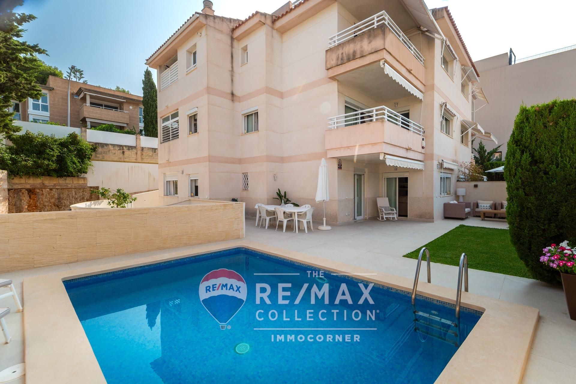 Vista exterior de Dúplex en venda en  Palma de Mallorca amb Calefacció, Jardí privat i Terrassa