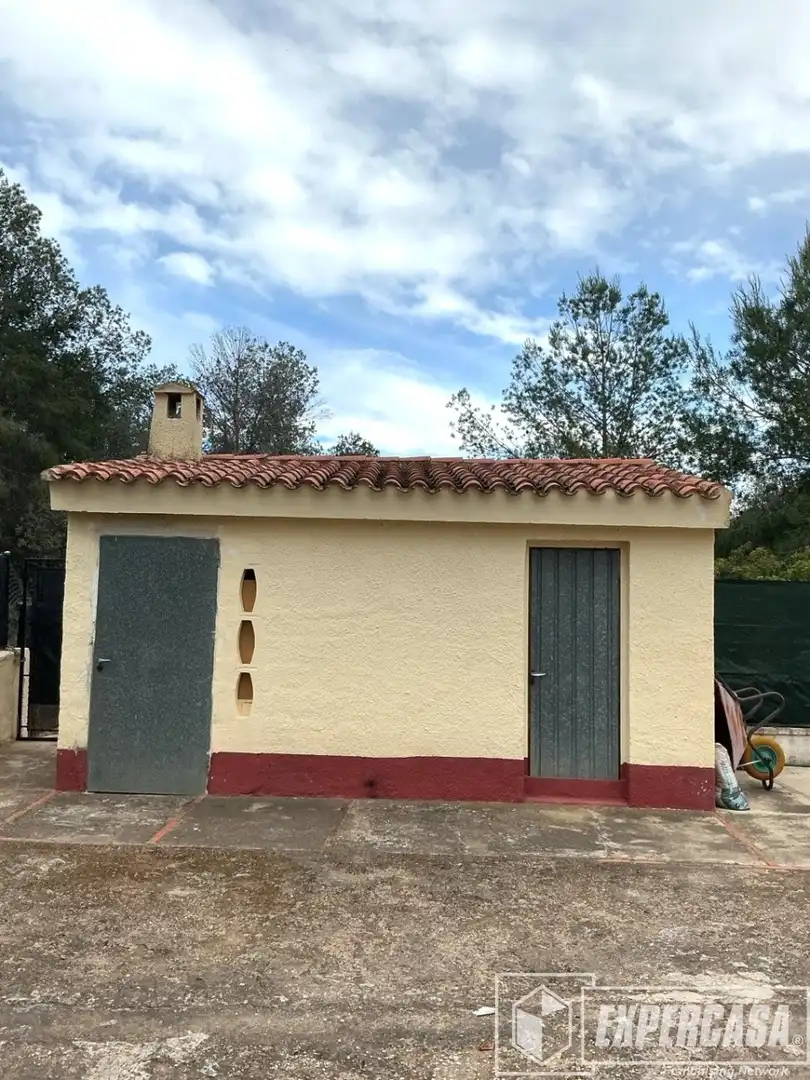 Außenansicht von Haus oder Chalet zum Verkauf in Bétera mit Klimaanlage, Terrasse und Abstellraum