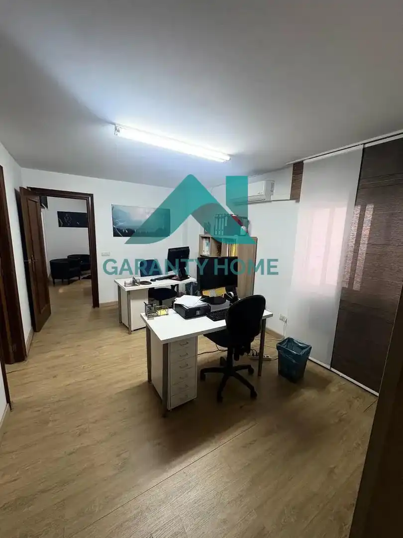 Ufficio con ascensore in affitto a Casco Antiguo, imagen 6
