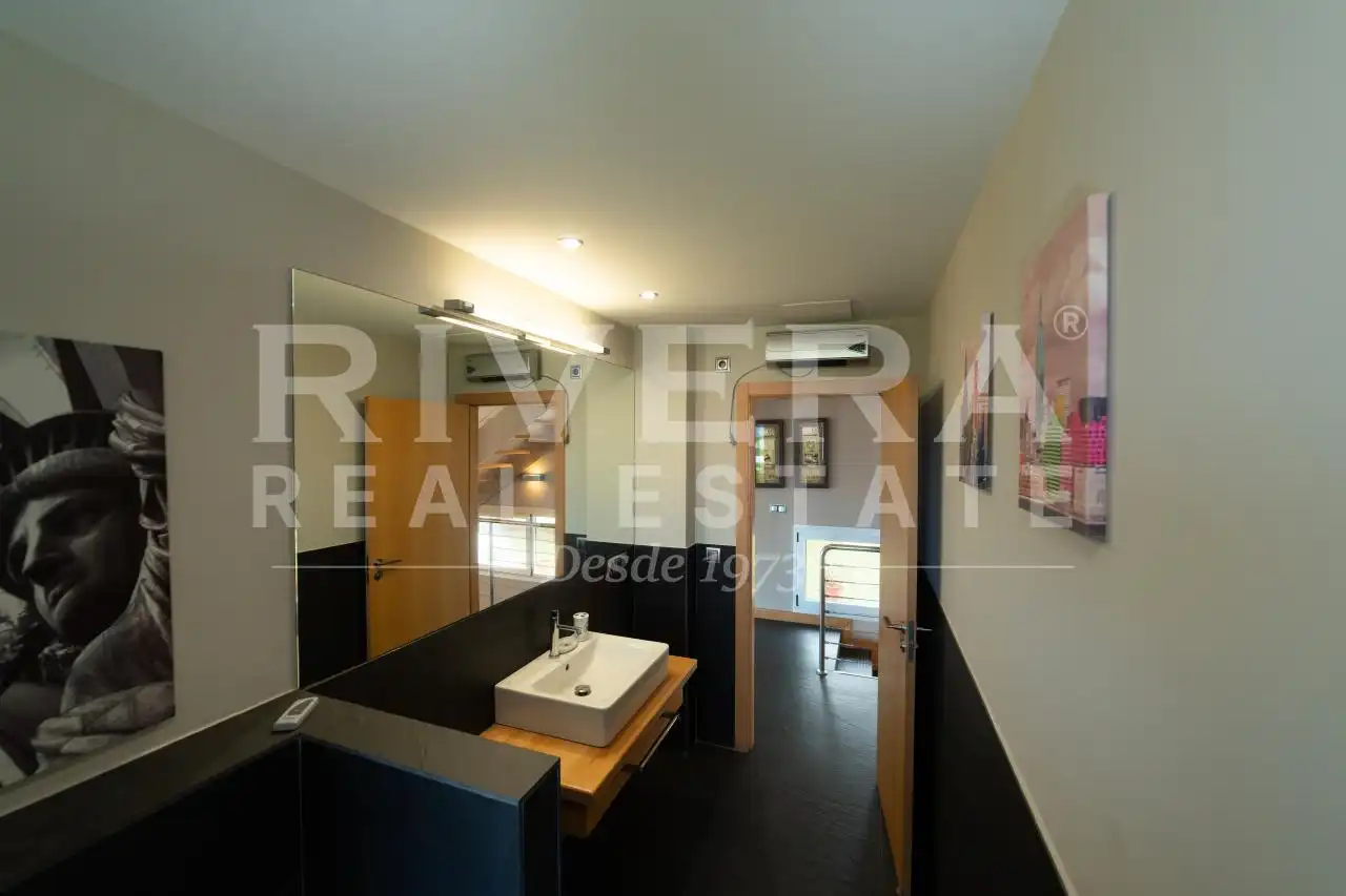 Baño de Casa o chalet en venta en Poio con Calefacción, Jardín privado y Terraza