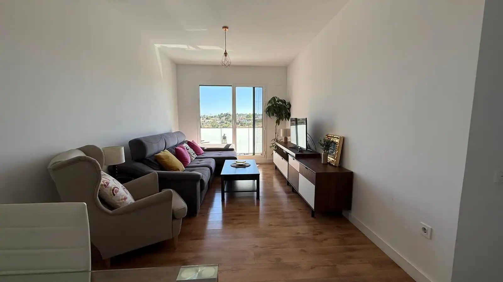 Piso con terraza en venta en Avenida Avenida Barcelona 92, imagen 3