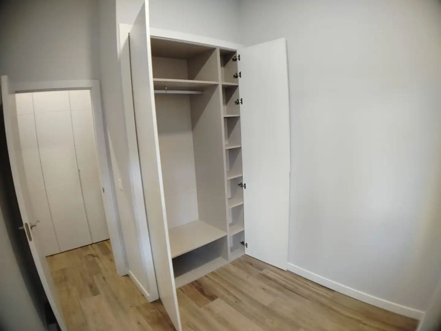 Schlafzimmer von Wohnung zum Verkauf in Fuenlabrada mit Klimaanlage, Heizung und Ofen