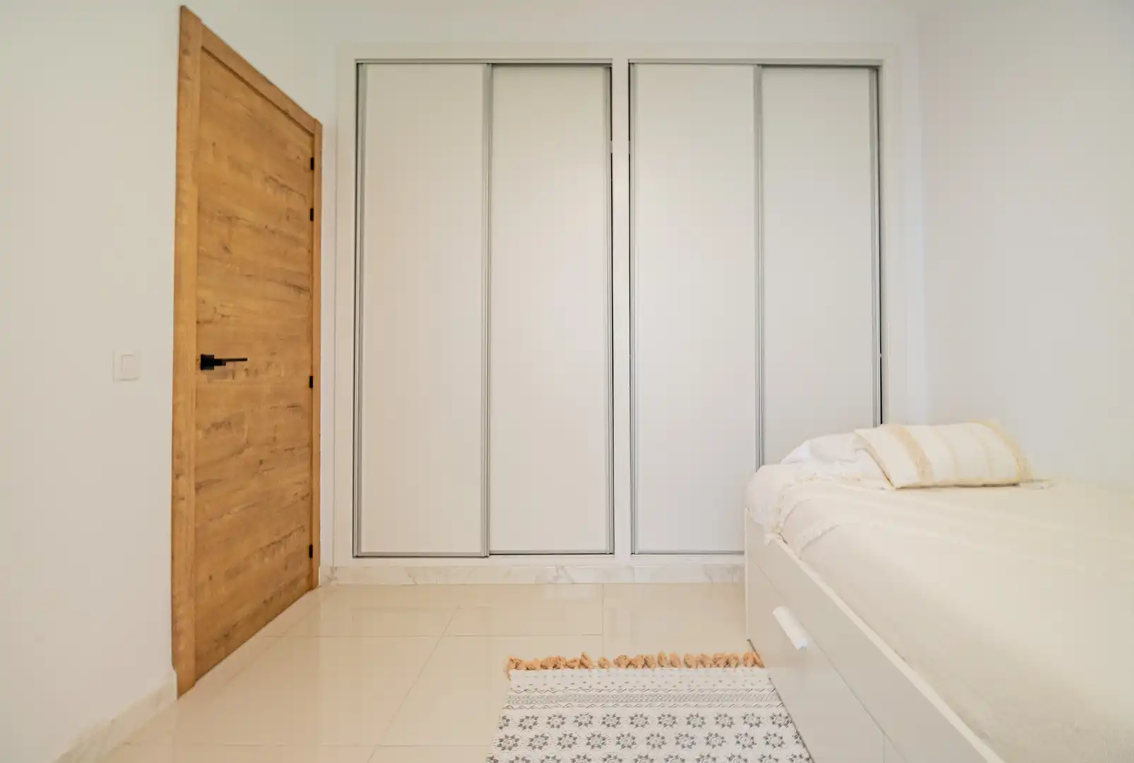 Bedroom of Flat for sale in Altea  with Air Conditioner, Terrace and Storage room
