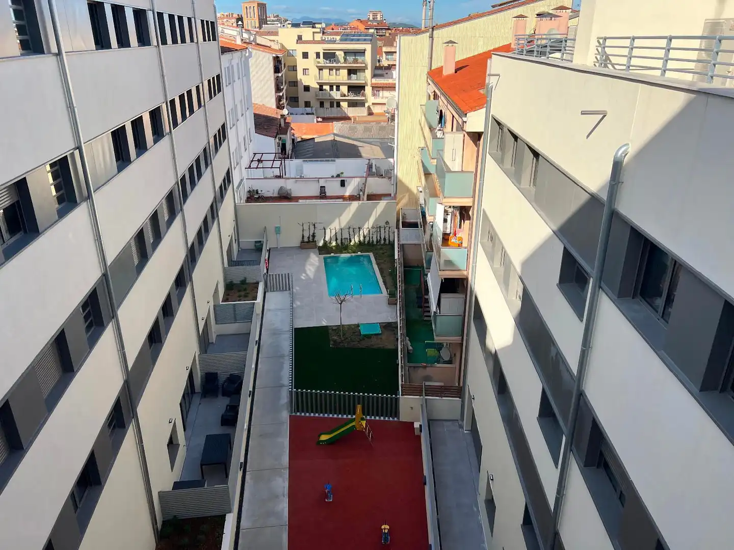 Swimming pool of Attic for rent in Girona  with Air Conditioner, Terrace and Storage room