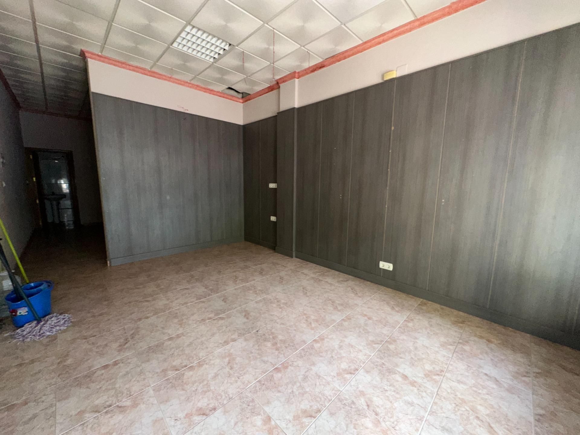 Local en venta en Cieza