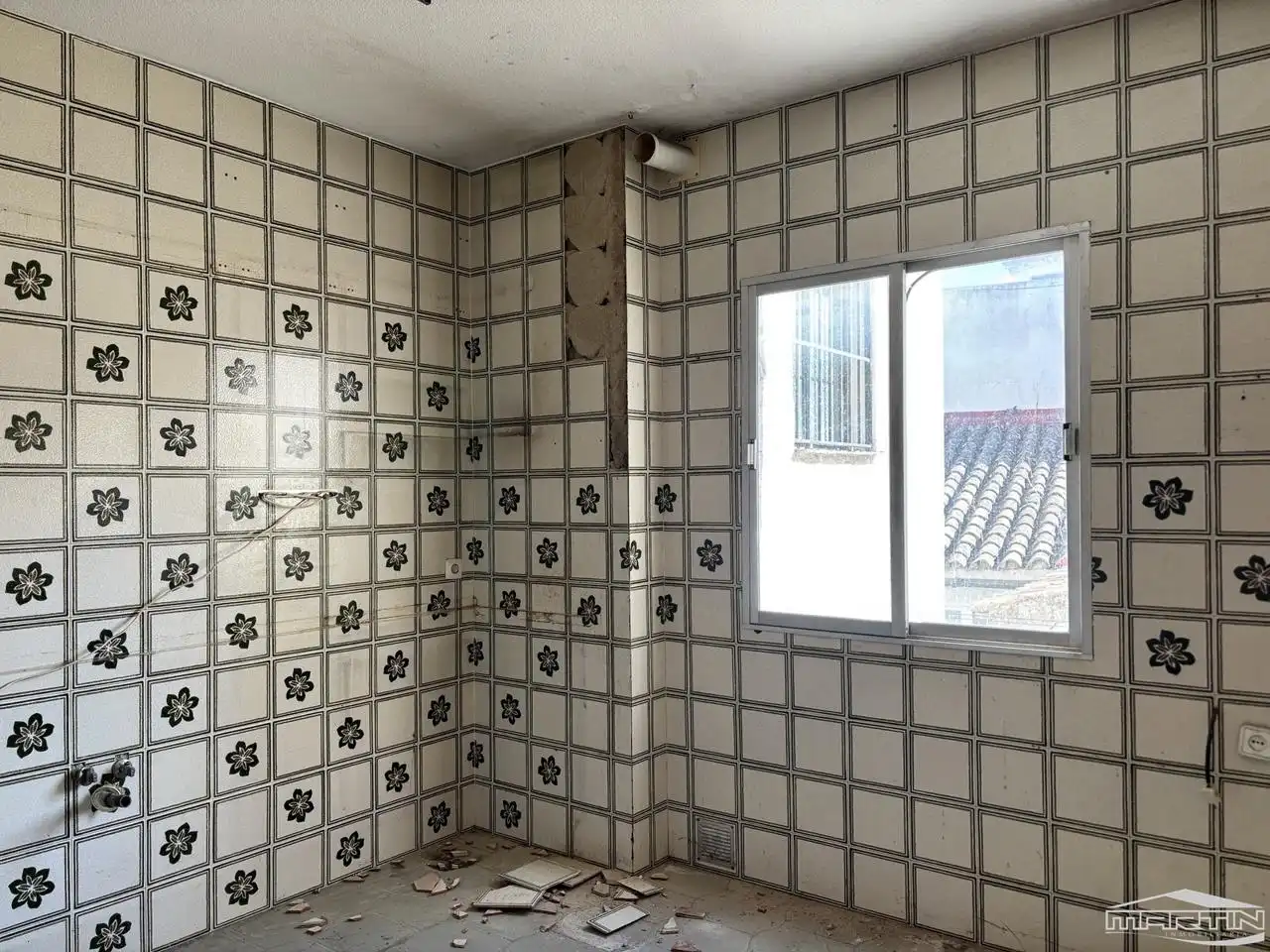 Baño de Piso en venta en Puente Genil con Terraza y Trastero