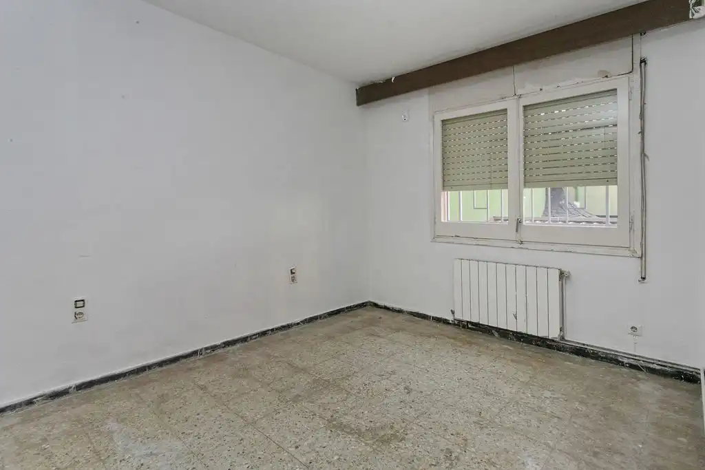 Bedroom of Flat for sale in Sant Vicenç Dels Horts