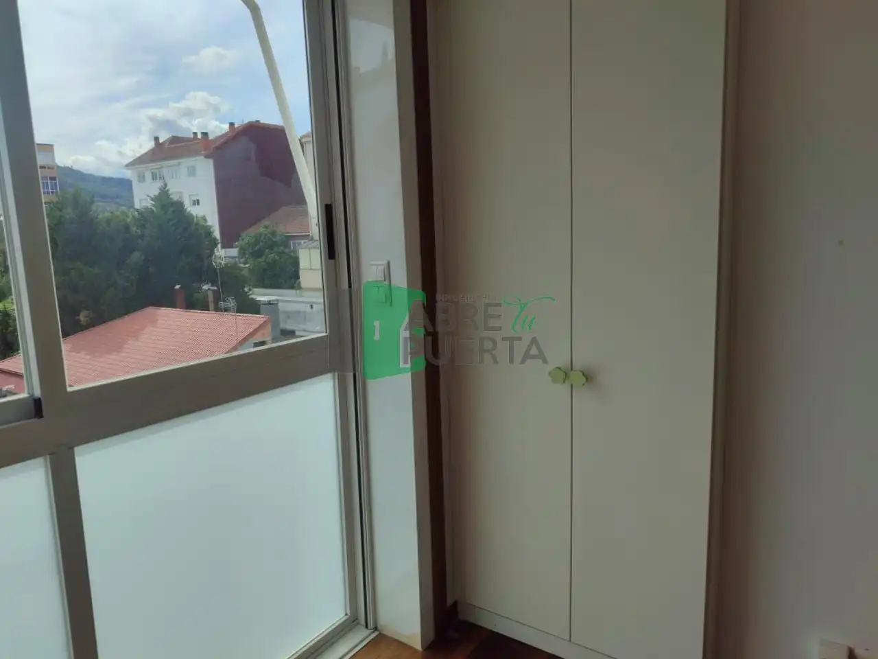 Terraza de Piso de alquiler en Ourense Capital  con Calefacción, Parquet y Trastero