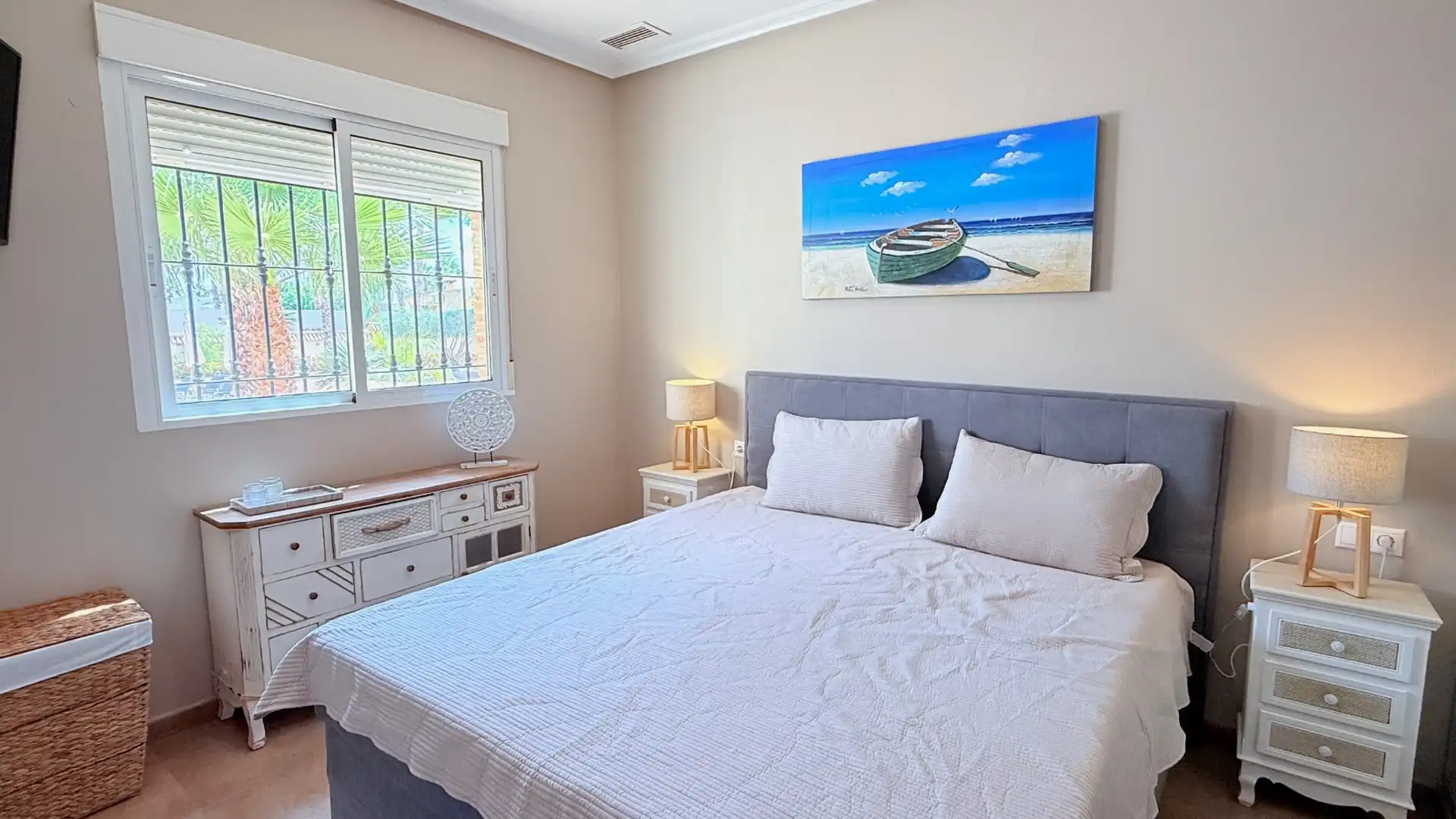 Habitación de Casa o chalet en venta en Catral con Aire acondicionado, Calefacción y Jardín privado