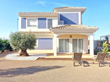 Chalet con piscina en venta en Pedanías Sur