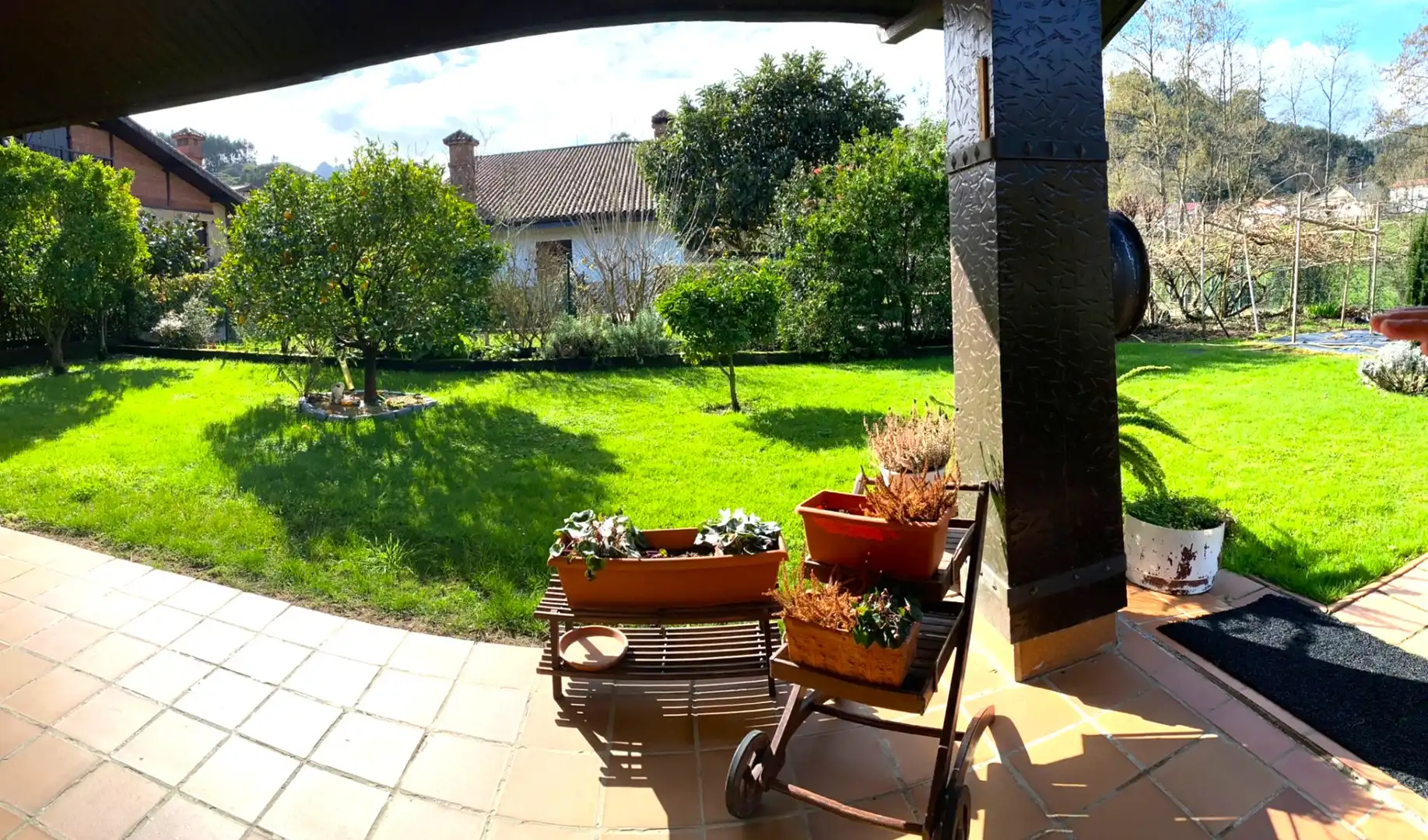Villa con terrazza in vendita a Barrio Sámano, imagen 3