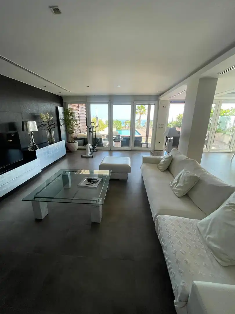 Wohnzimmer von Haus oder Chalet zur Miete in Elche / Elx mit Klimaanlage, Heizung und Privatgarten