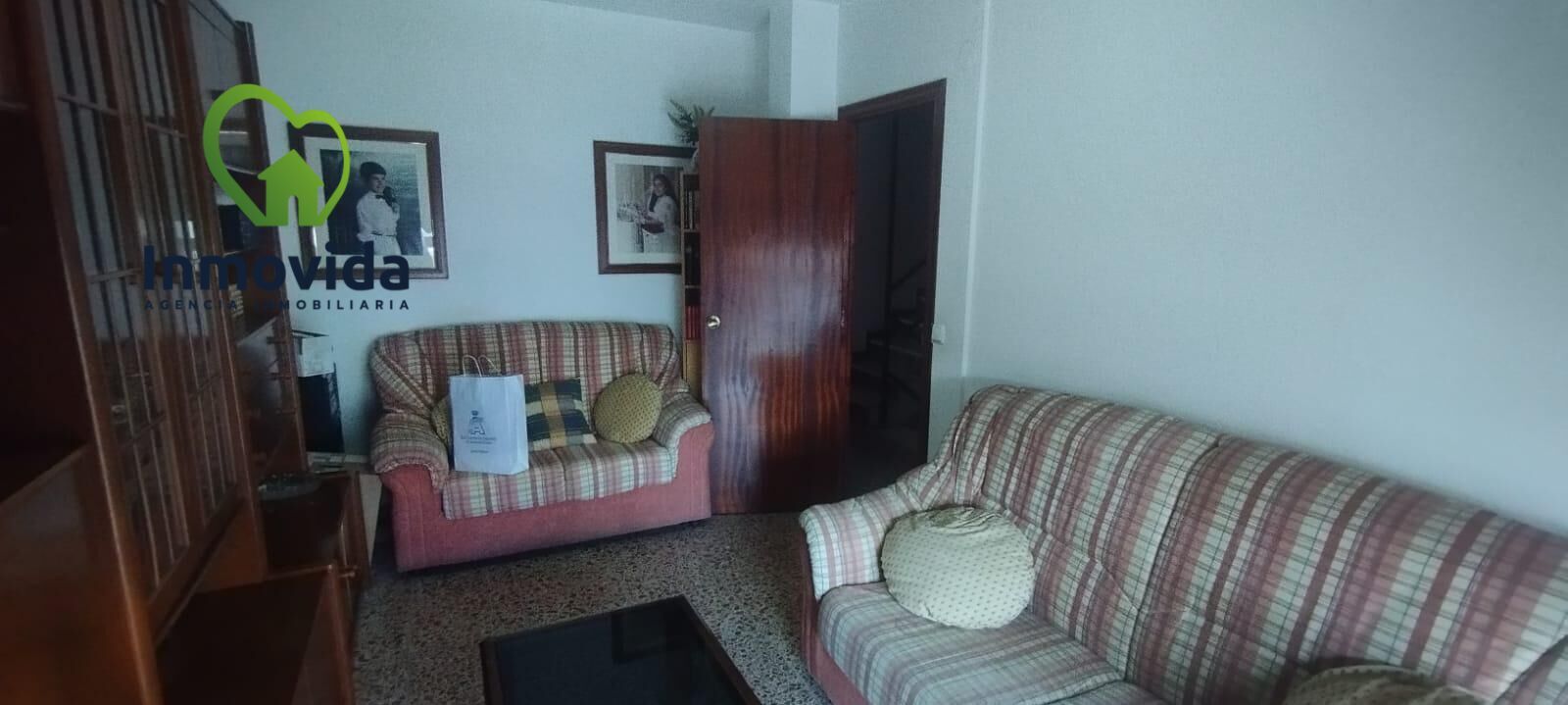 Sala d'estar de Casa o xalet en venda en  Córdoba Capital amb Aire condicionat i Terrassa