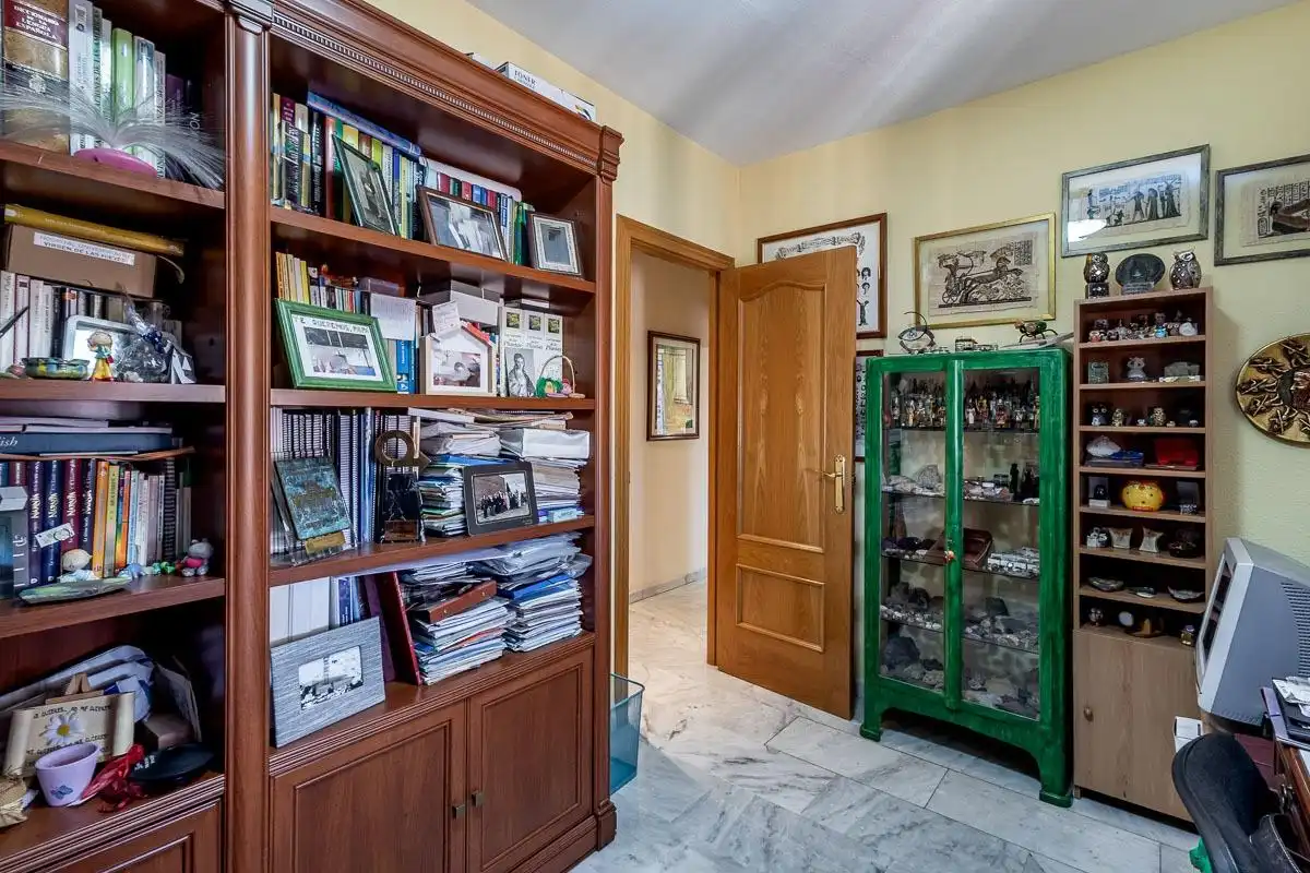 Piso en venta en Granada con Aire acondicionado, Calefacción y Terraza