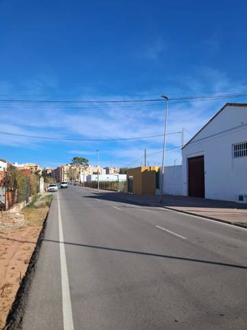 Nave industrial en Venta en Llombai en Llombai