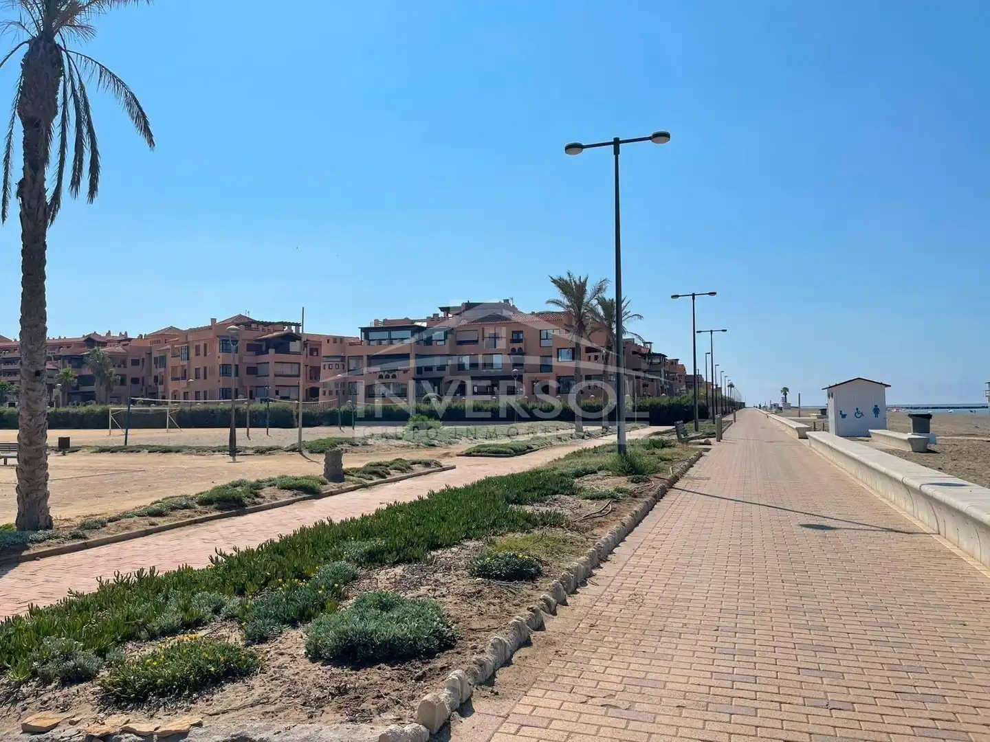 Piso en venta en El Ejido con Terraza, Horno y Balcón