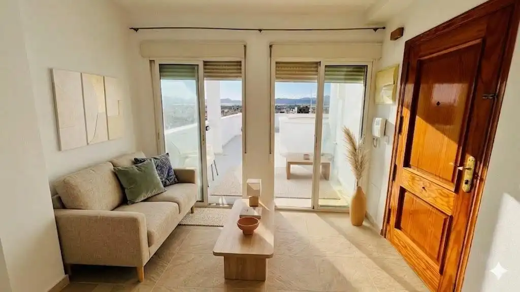 Penthouse with terrace for sale in Casco Antiguo, imagen 21