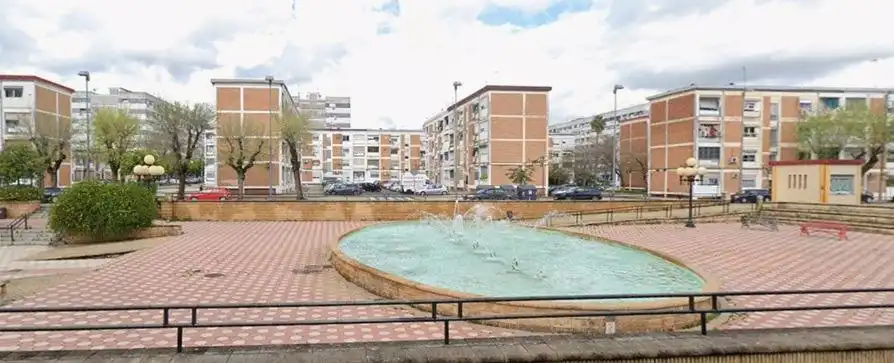 Vista exterior de Pis en venda en Córdoba amb Aire condicionat, Calefacció i Jardí privat