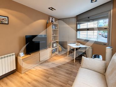 Wohnung mit Balkon zum Verkauf in Carrer SANT SEBASTIA DE