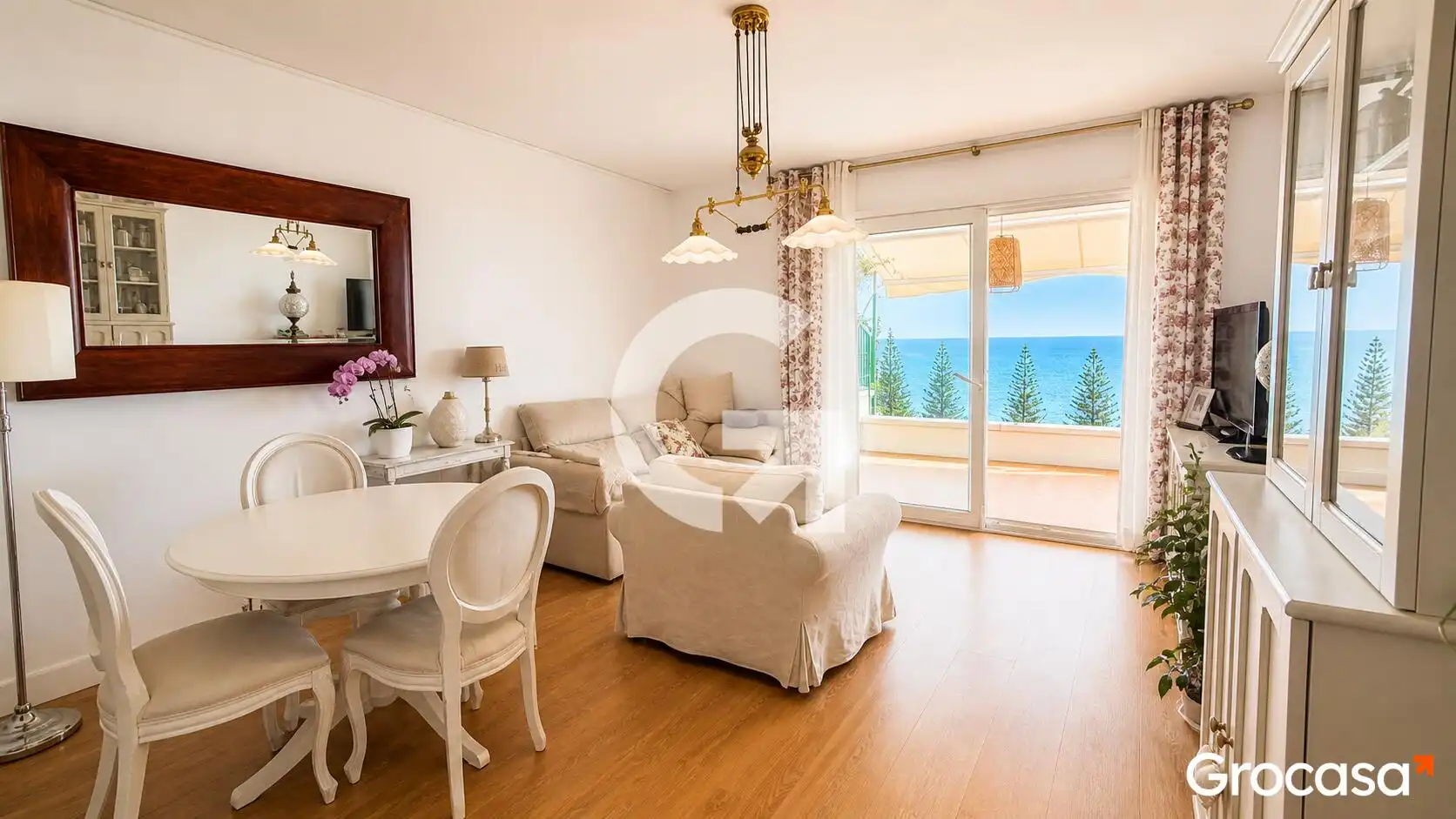 Sala de estar de Casa adosada en venta en Vélez-Málaga con Terraza, Trastero y Amueblado
