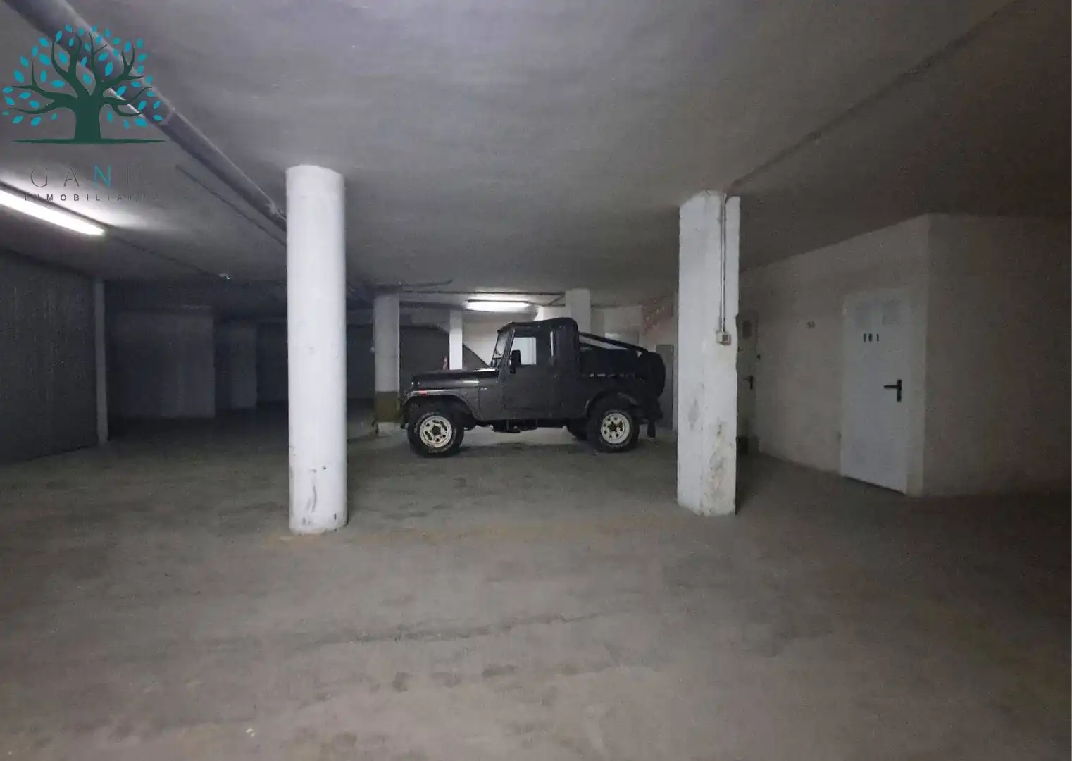 Parking for sale in Avenida DOCTOR MECA, imagen 2