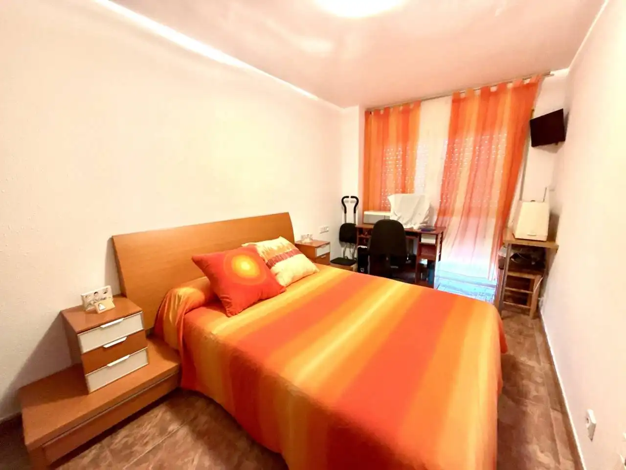 Bedroom of Houses for sale in Terrassa  with Air Conditioner, Heating and Private garden