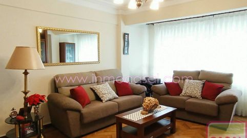 Foto 2 de Piso en venta en El Carbayedo - El Quirinal, Avilés