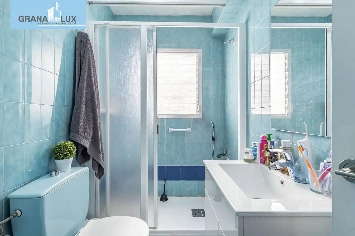 Piso con ascensor en venta en Calle CRUZ DE GRANADA, imagen 13