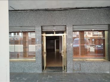 Local comercial en venta en Avenida de las Ollerías