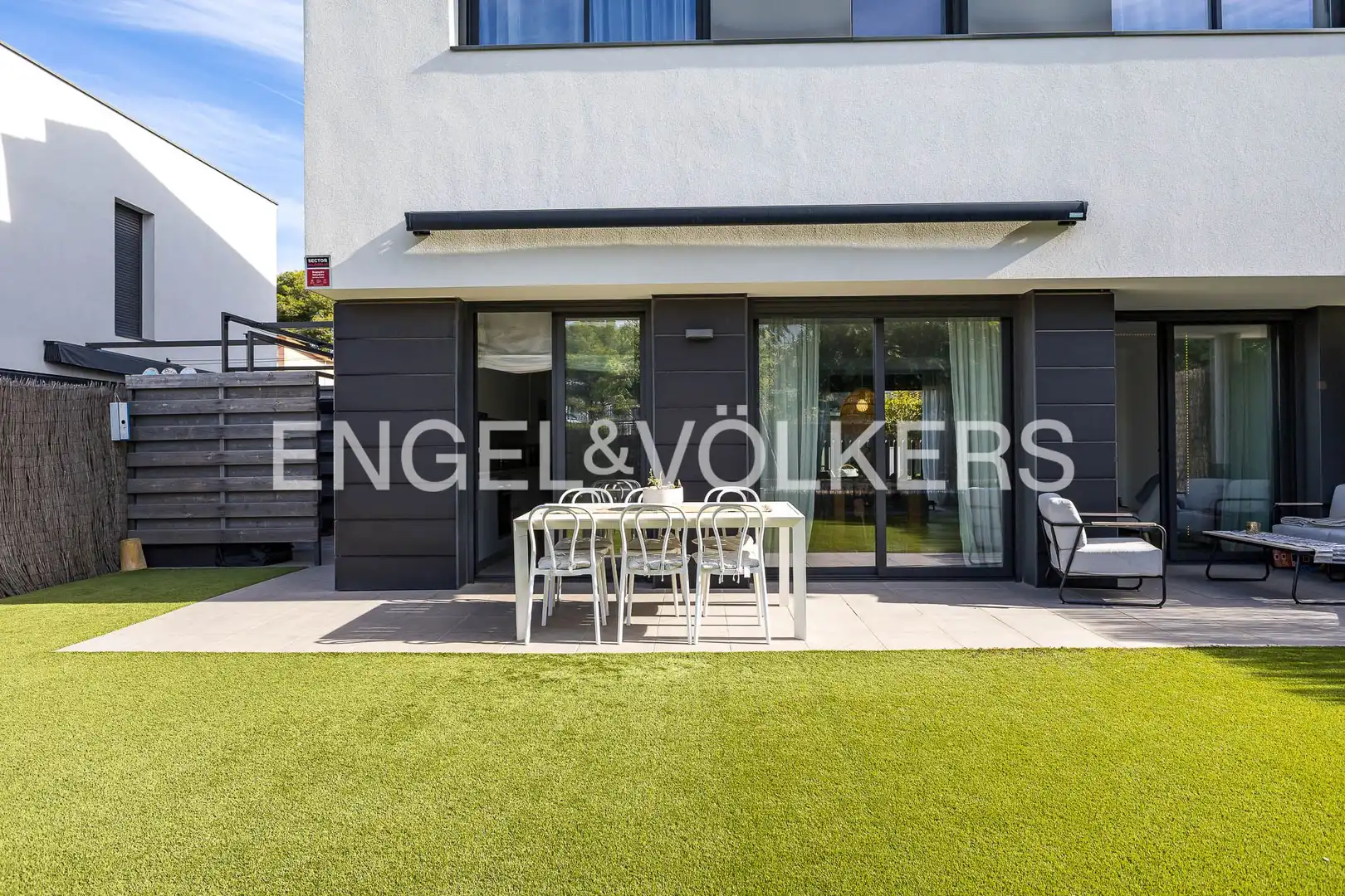 Terrace of Detached homes for sale in El Vendrell  with Air Conditioner, Heating and Private garden