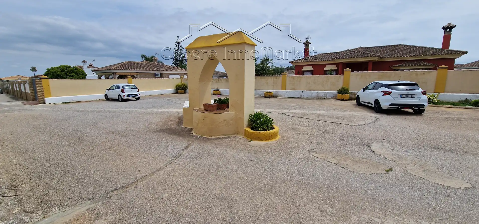 Vista exterior de Finca rústica en venda en El Puerto de Santa María amb Terrassa