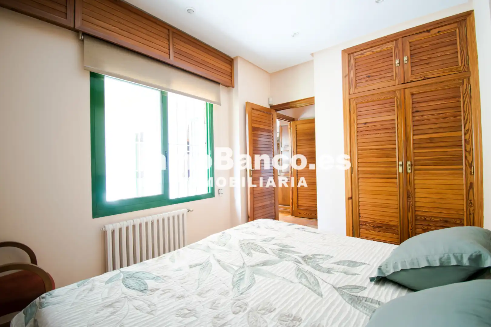 Habitación de Casa o chalet en venta en Chiva con Aire acondicionado, Calefacción y Jardín privado