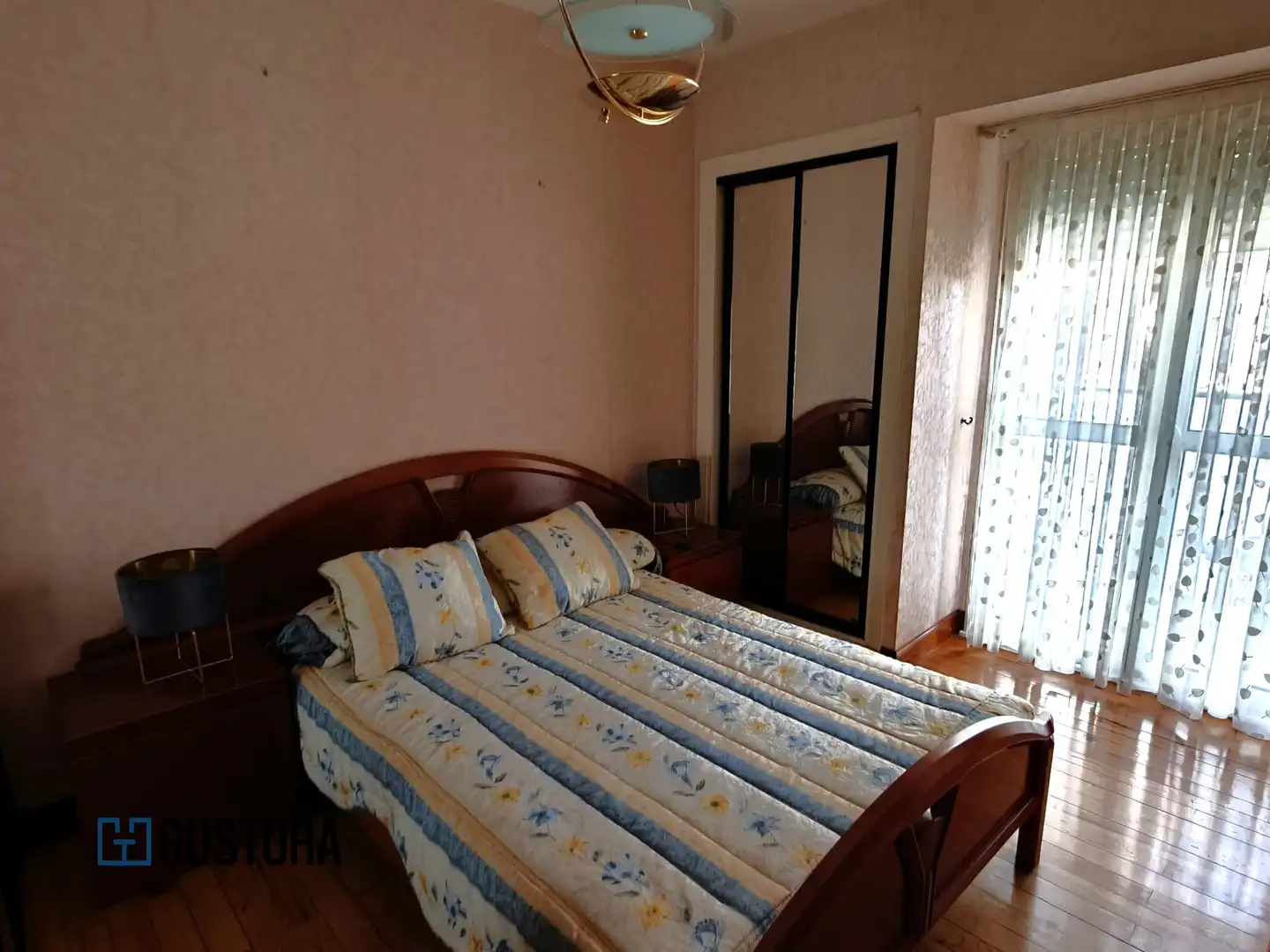 Habitación de Piso en venta en Donostia - San Sebastián  con Calefacción, Terraza y Trastero