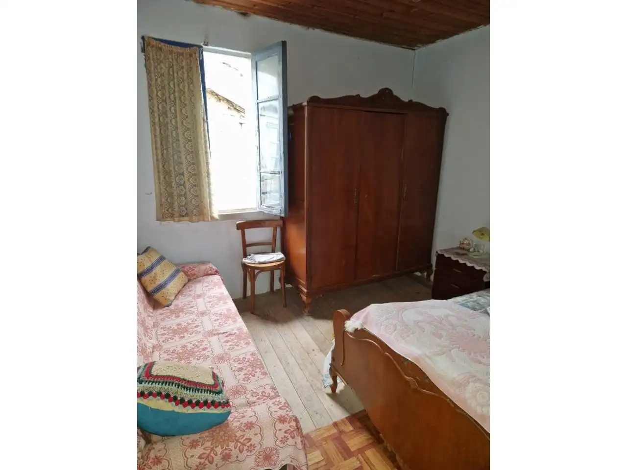 Bedroom of Houses for sale in O Bolo 