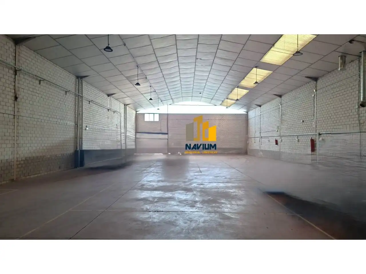 Industrial building to rent in Barrio de la Estación, imagen 3
