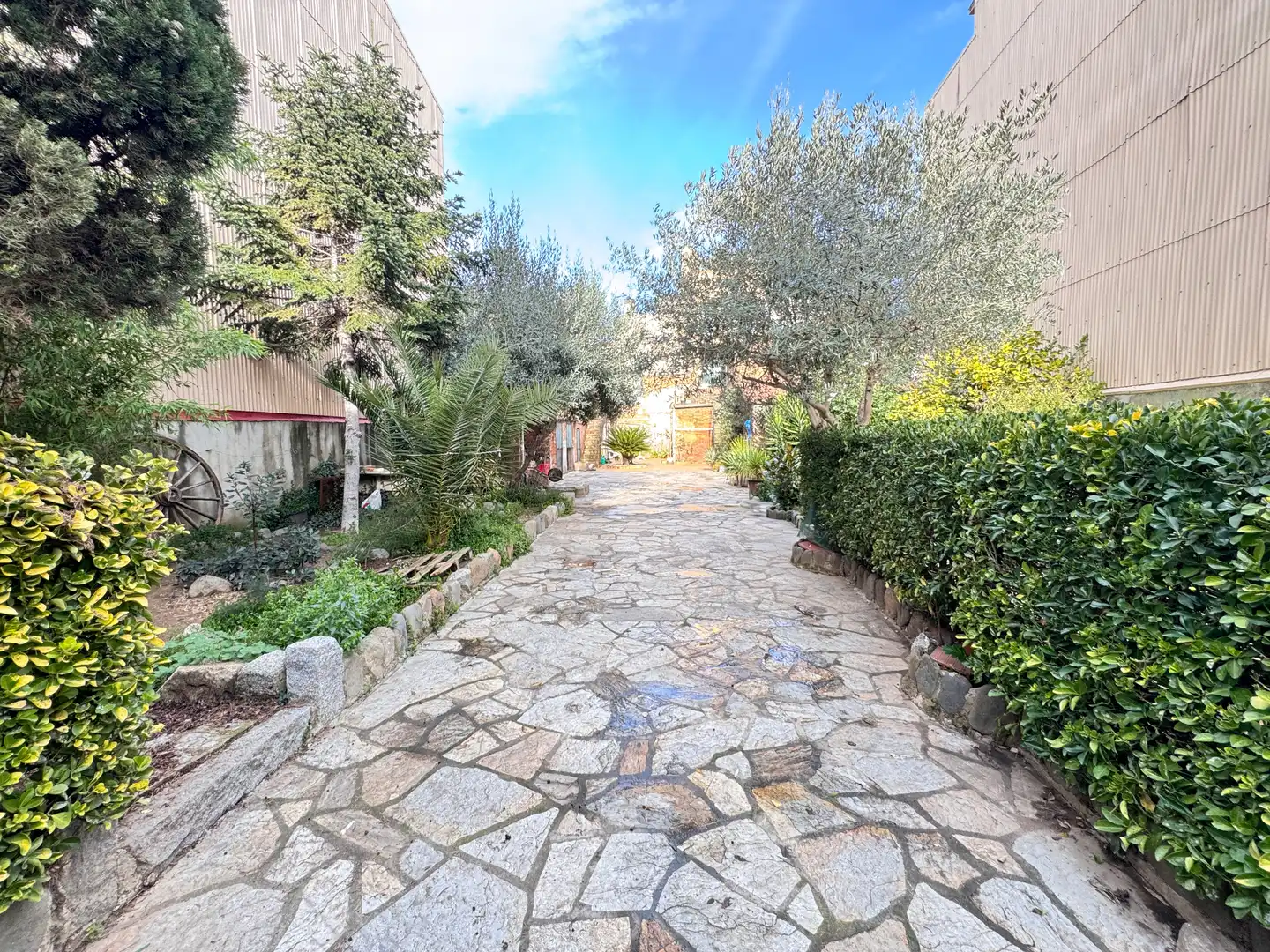Vista exterior de Casa o xalet en venda en Cardedeu amb Calefacció, Jardí privat i Terrassa