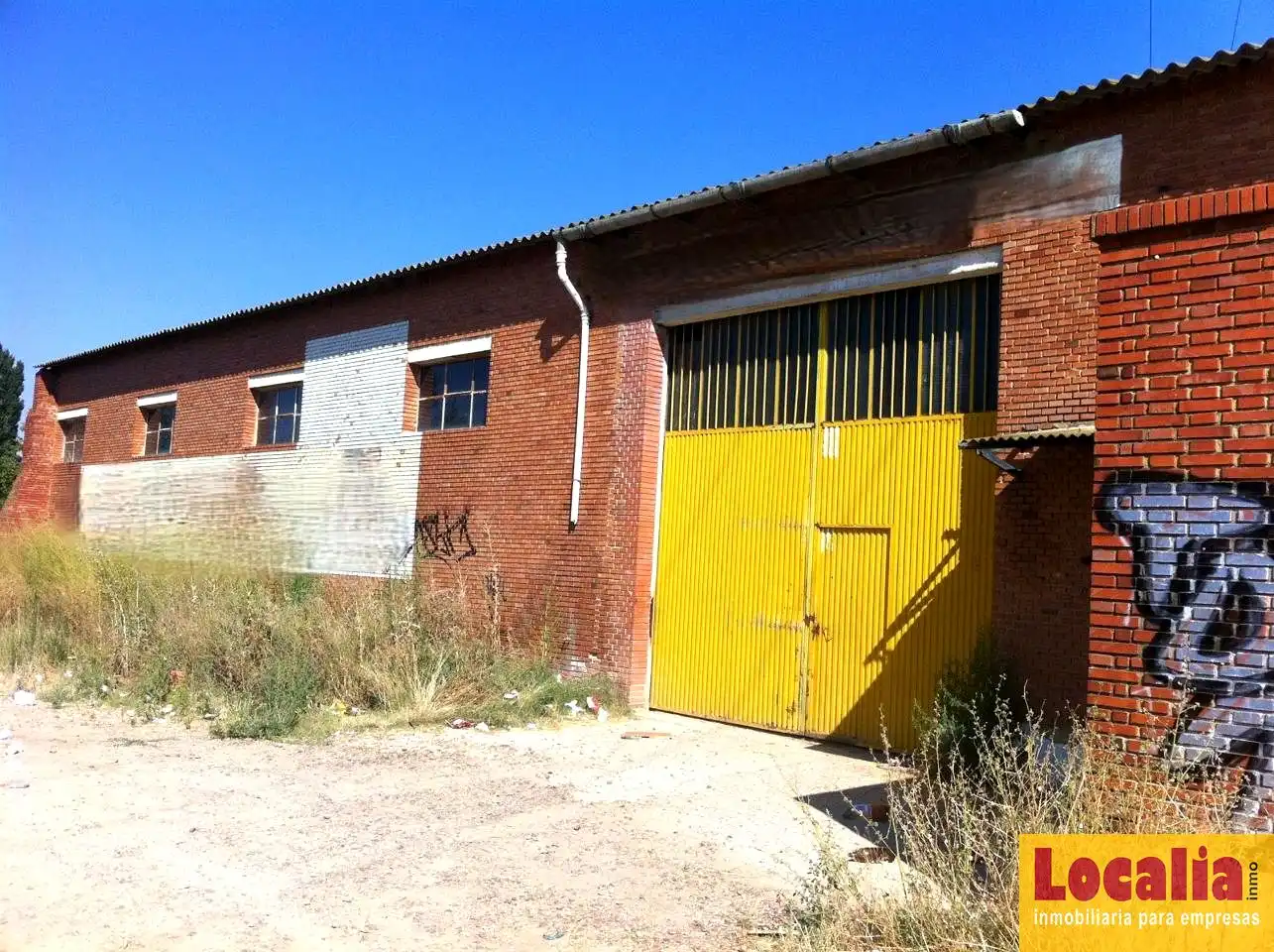Exterior view of Industrial buildings for sale in Palencia