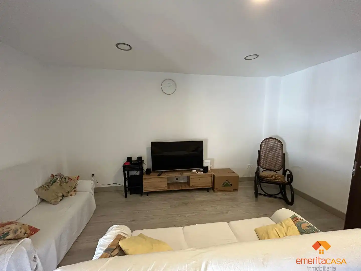 Flat for rent in Mérida  with Air Conditioner, Furnished and Balcony