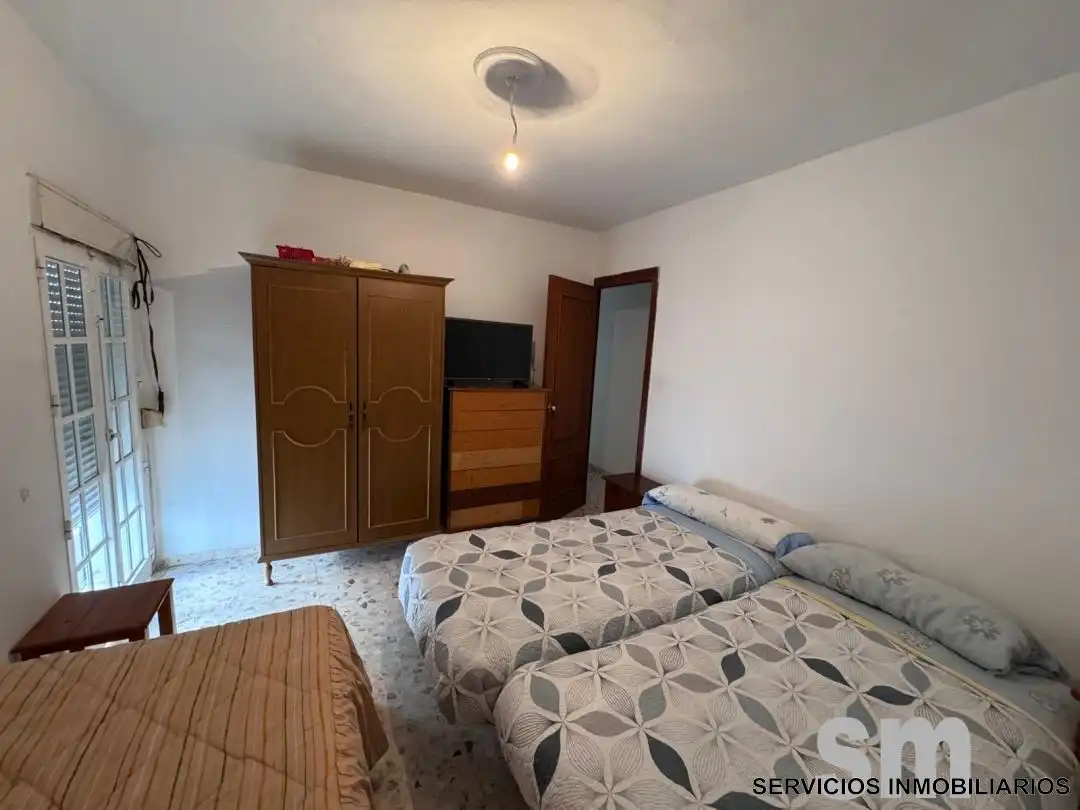 Dormitori de Casa o xalet en venda en Ubrique