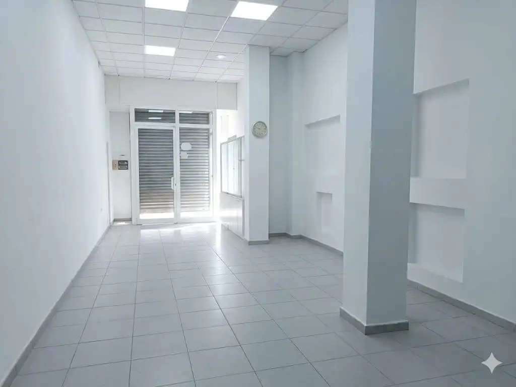 Local comercial en alquiler en Centre