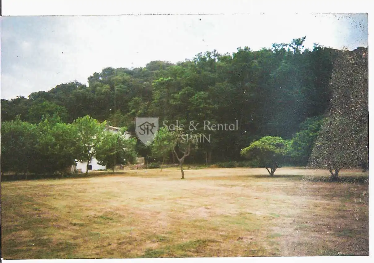 Finca rústica en venda en Sant Pol de Mar amb Jardí privat i Traster